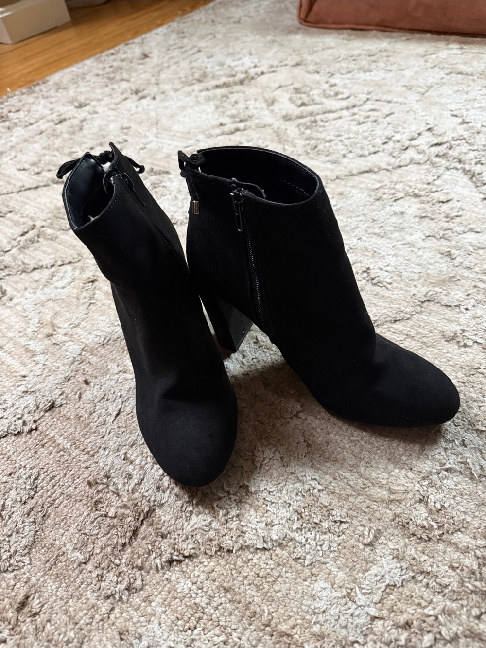 Black Women's Ankle Boots with Block Heel